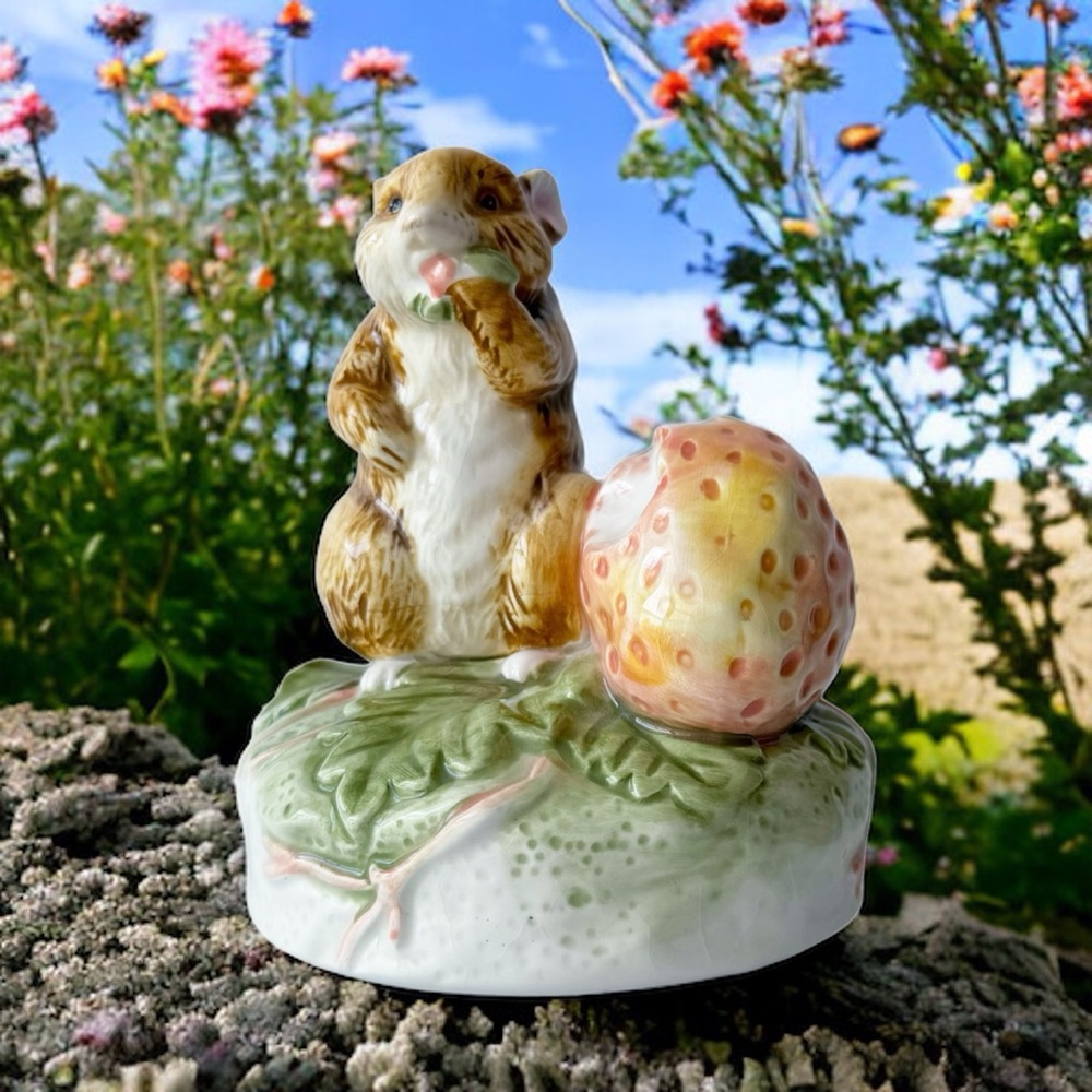 Schmid Beatrix Potter's Timmy Willie Vintage Figurine